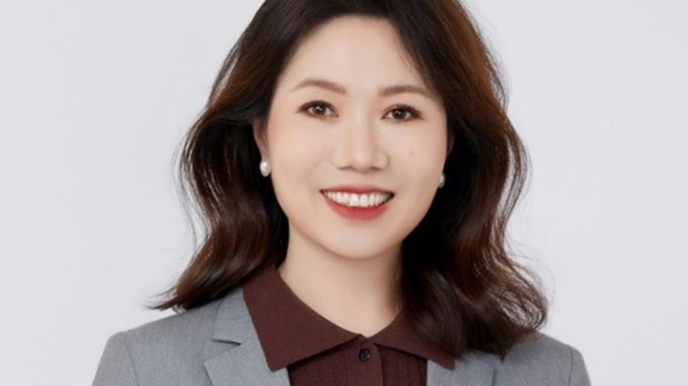 施耐德电气丁晓红：以信心铸未来工业，共赴山花烂漫时